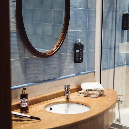 Dot * سان سيباستيان